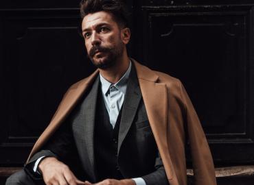 Bộ Vest Nam Sang Trọng Dành Cho Quý Ông U40